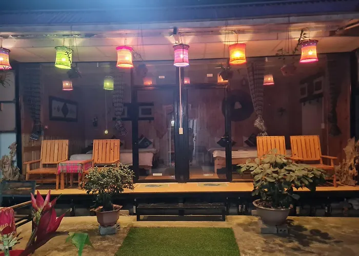 Bac Ha Boutique Homestay